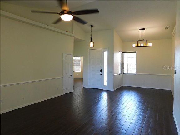 2nd image of 3248 Village Ln