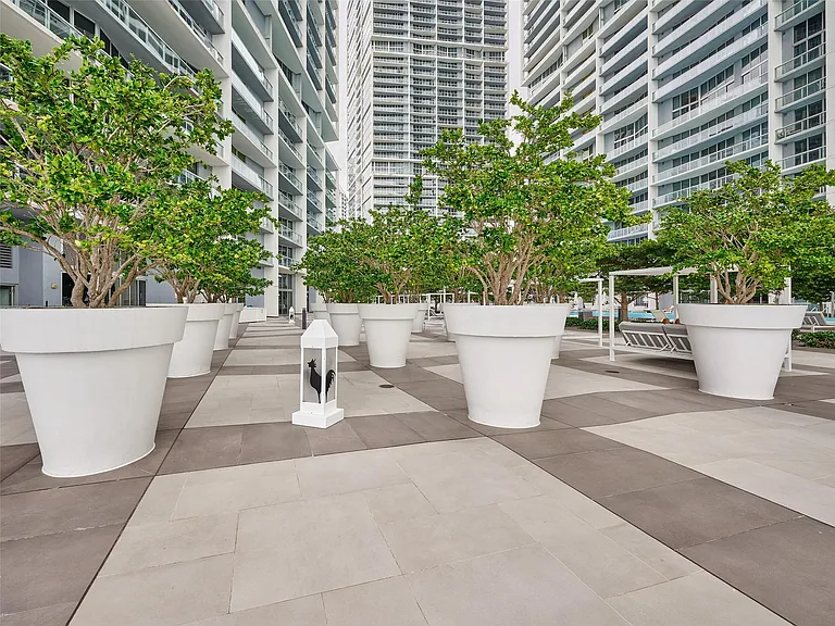 495 Brickell Ave #4506 — Photo 8