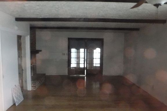 3rd image of 312 W North St