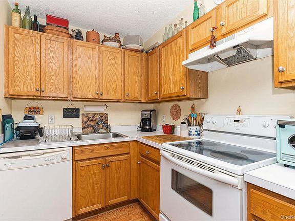 3rd image of 260 Beach 81st Street #4A