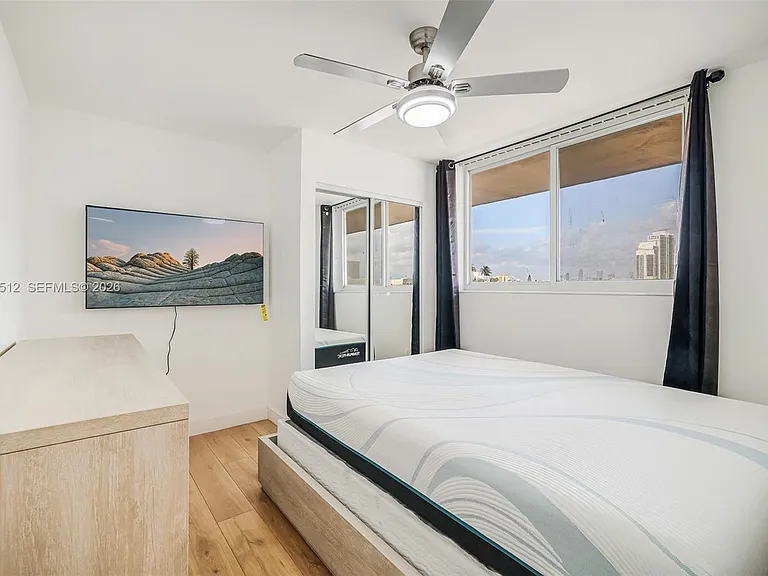 401 Ocean Dr #602 — Photo 15