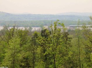 108 Maumelle Valley Dr, Maumelle, AR 72113