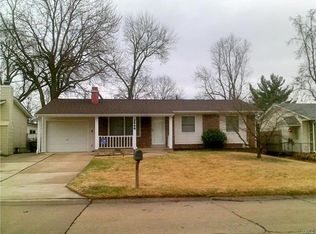2668 Glendrive Pl, Maryland Heights, MO 63043
