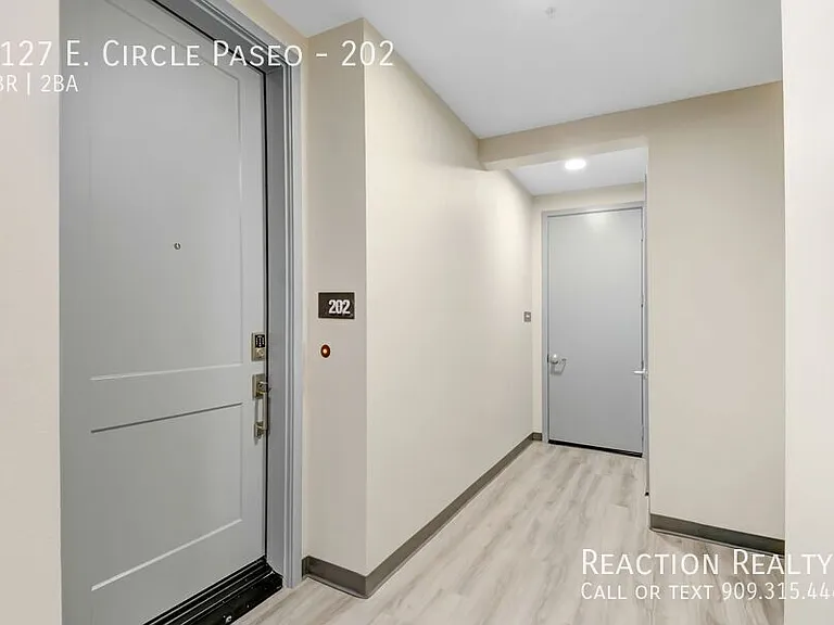 4127 E Circle Paseo #202 — Photo 7