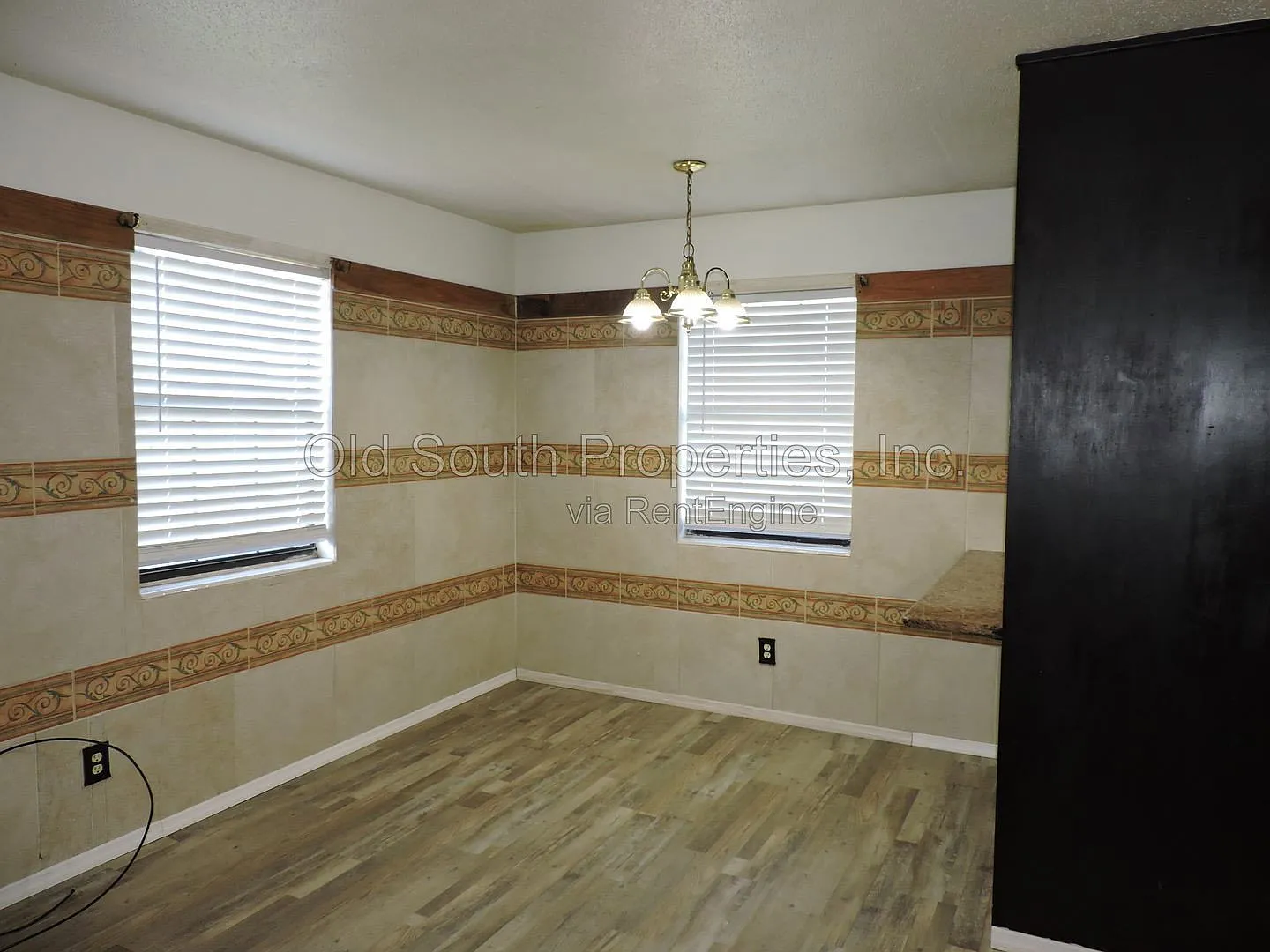 1 bed, 1.0 bath, 550 sqft, $895 — Photo 4