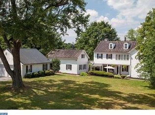 600 Red Corner Rd, Douglassville, PA 19518