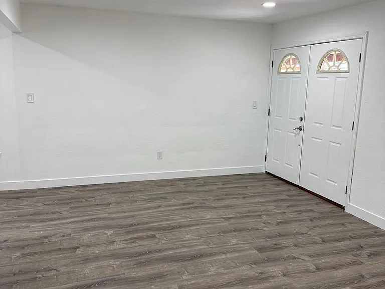 48 Lester Avenue — Photo 8