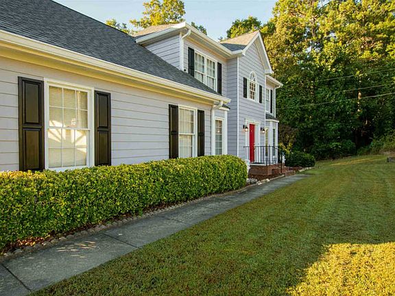 4th image of 2050 Rockdale Cir