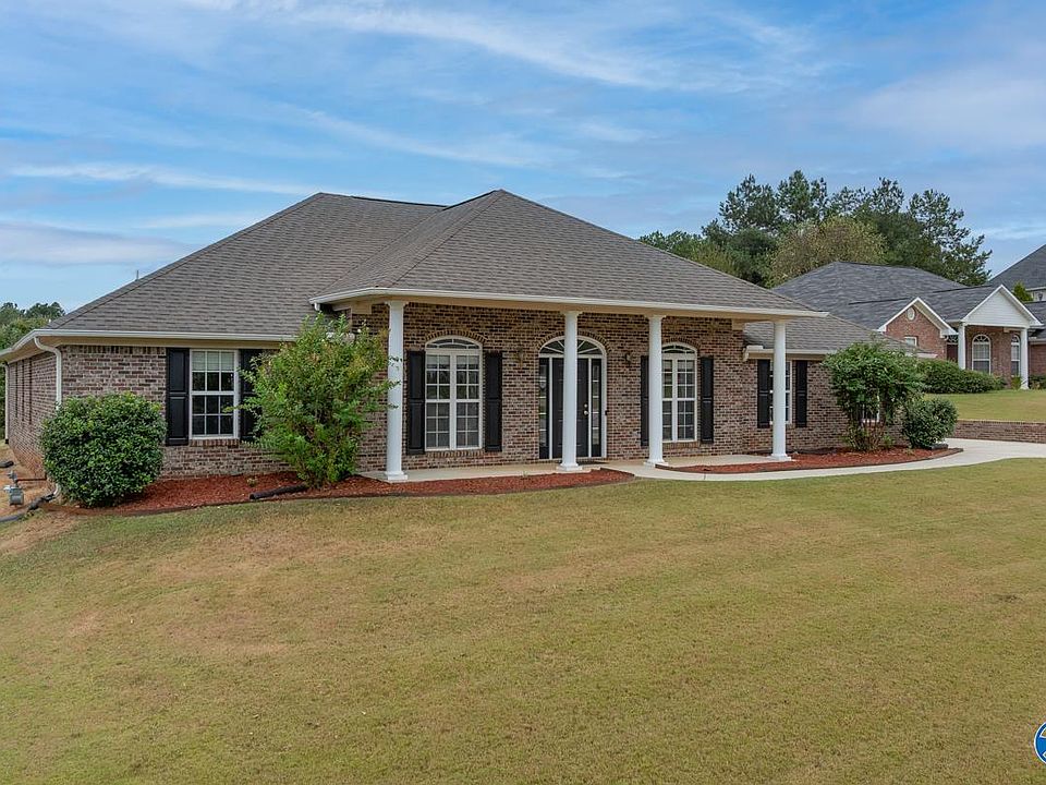 1st image of 208 Salvia Ct