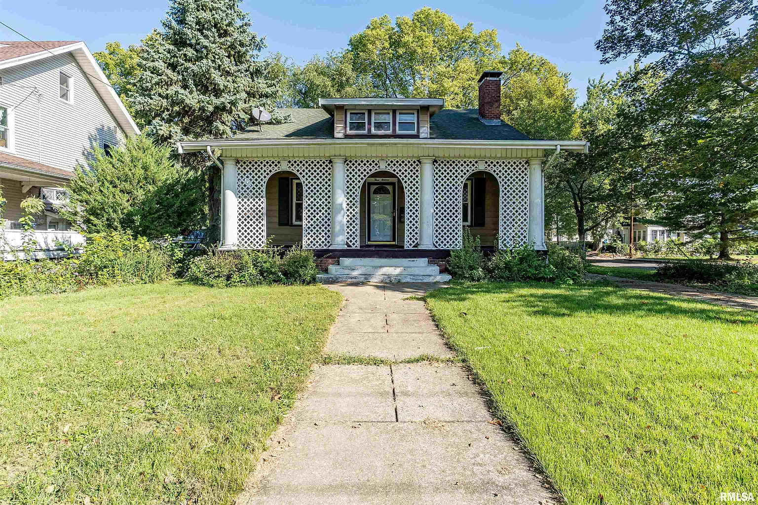 311 E McClure Ave photo 1