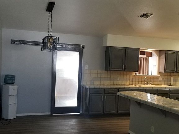 4th image of 2352 Ibis Ln