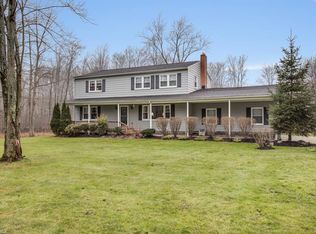 12920 Mildon Dr, Painesville, OH 44077