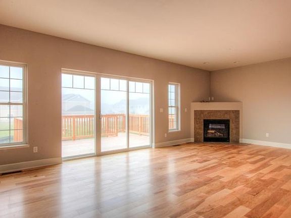 2nd image of 1150 Park Dr Unit 904