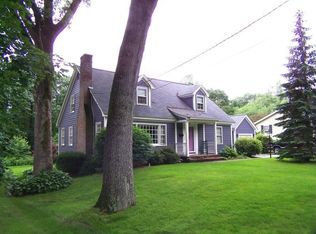 89 Acton Rd, Chelmsford, MA 01824