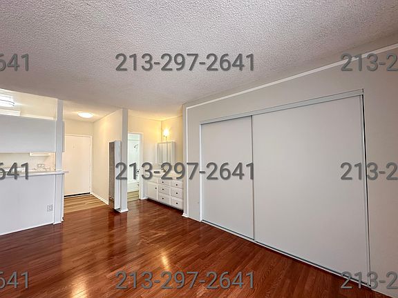 5th image of 1154 N Gower St APT 20