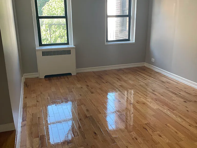 2155 Grand Concourse #4A — Photo 2