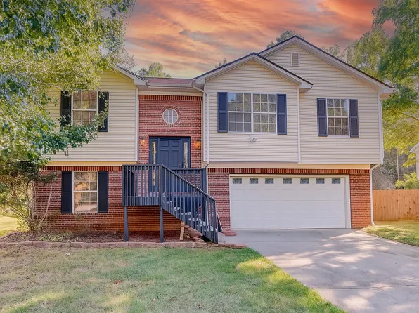 4379 Cross Ln, Decatur, GA 30035