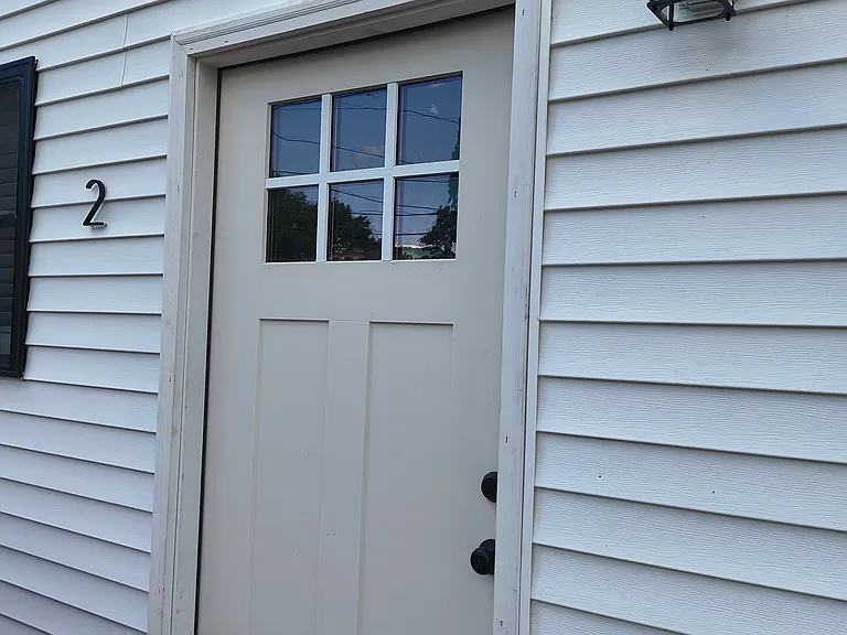 2 Highland Ave — Photo 2