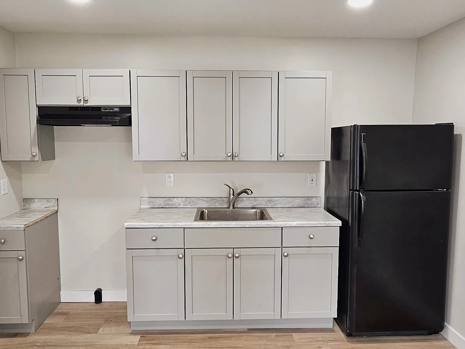 1 bed, 400 sqft, $1,500 — Photo 2