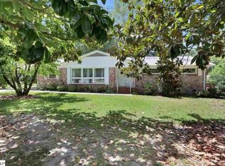 8 Lisa Dr, Greenville, SC 29615