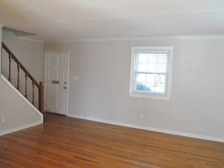 1038 Nichols Dr — Photo 27