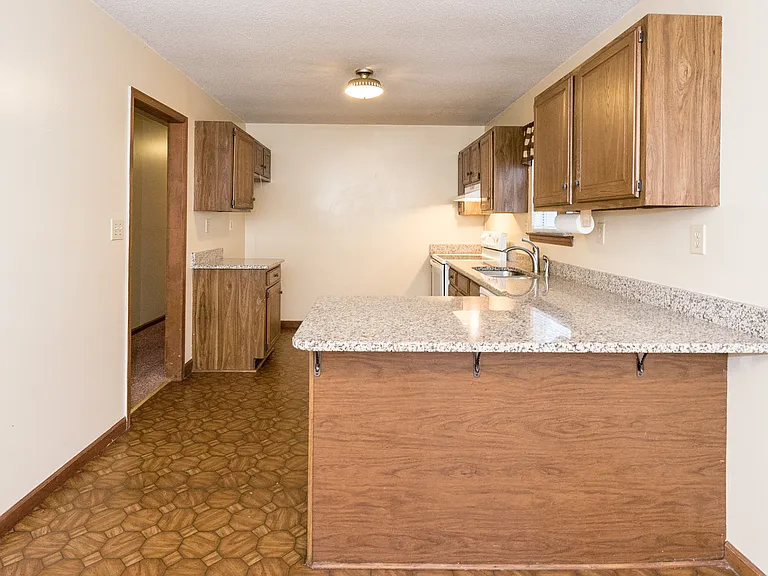 5172 Oak Haven Cir — Photo 8