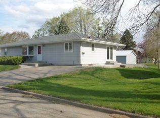 508 E 7th St, West Liberty, IA 52776