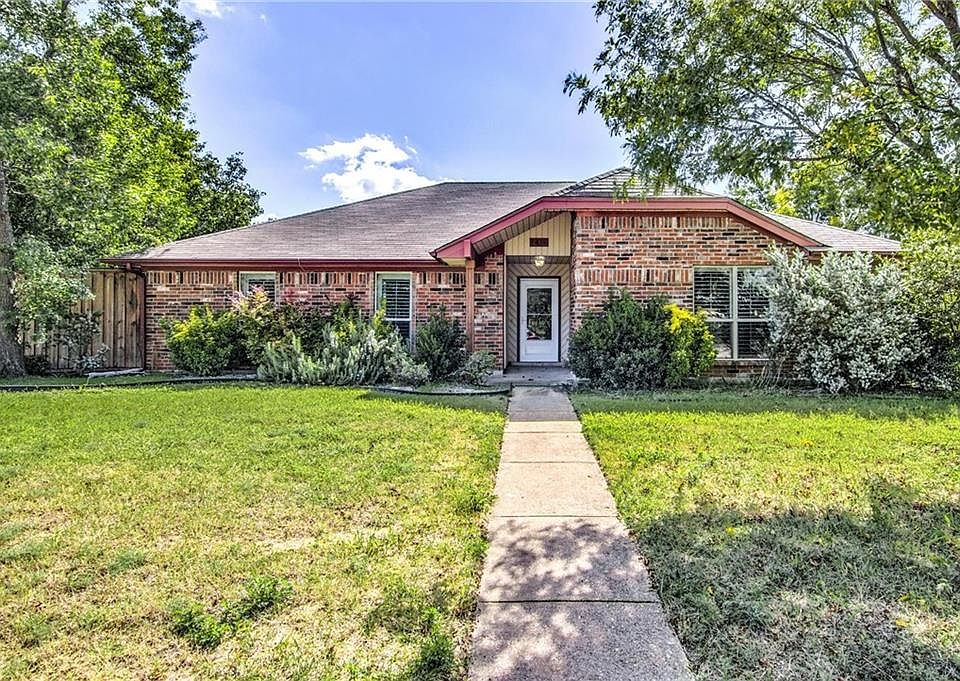 1st image of 1410 Marigold Dr