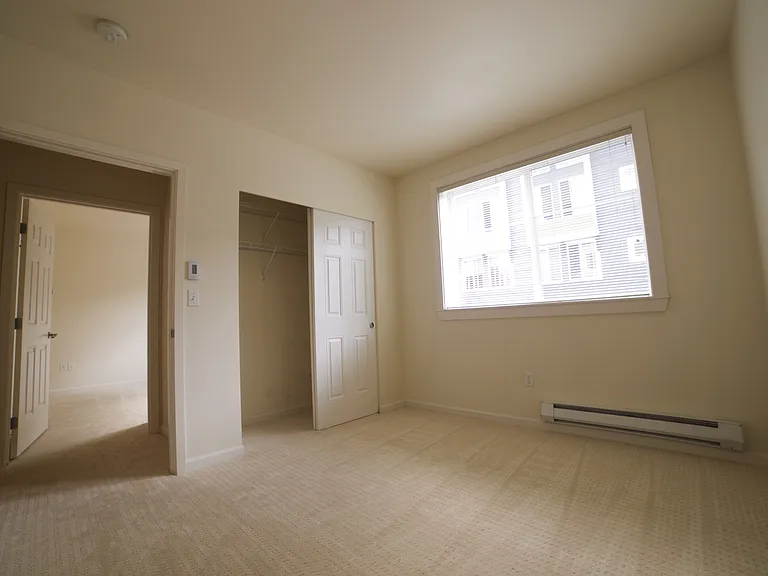 1220 E Columbia St #206 — Photo 7