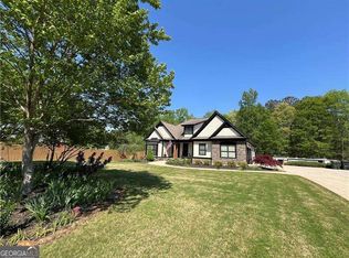 1076 Pinyan Ln, Canton, GA 30115