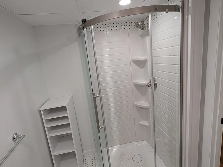 49 Hudson St #1 — Photo 16