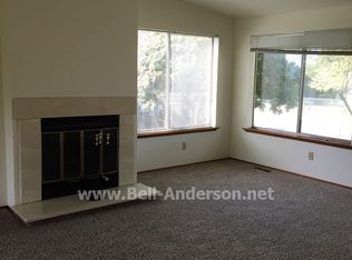 24048 9th Pl S, Seattle, WA 98198