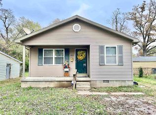 2818 S Villa Dr, Evansville, IN 47714