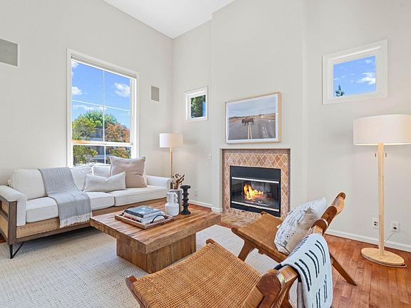 5th image of 111 Montelena Ct