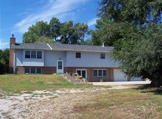 13012 S Cottonwood Canyon Rd, Maxwell, NE 69151