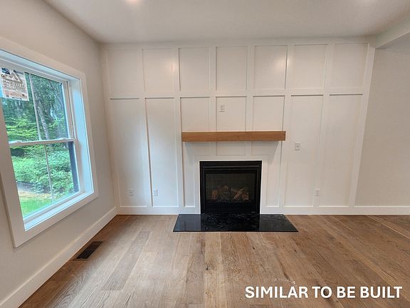 3rd image of 81 Willard Rd