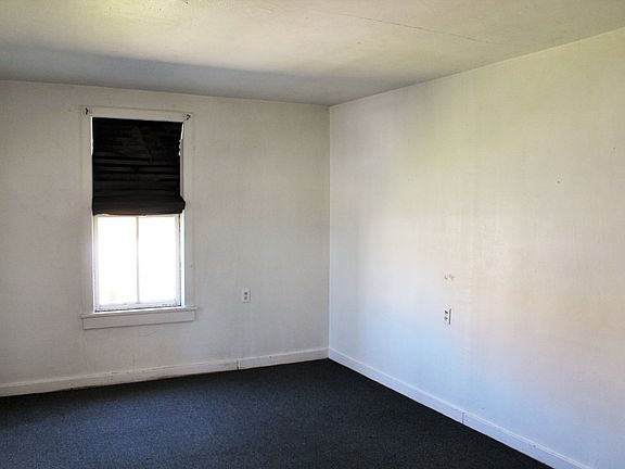 4th image of 517 N 5th St