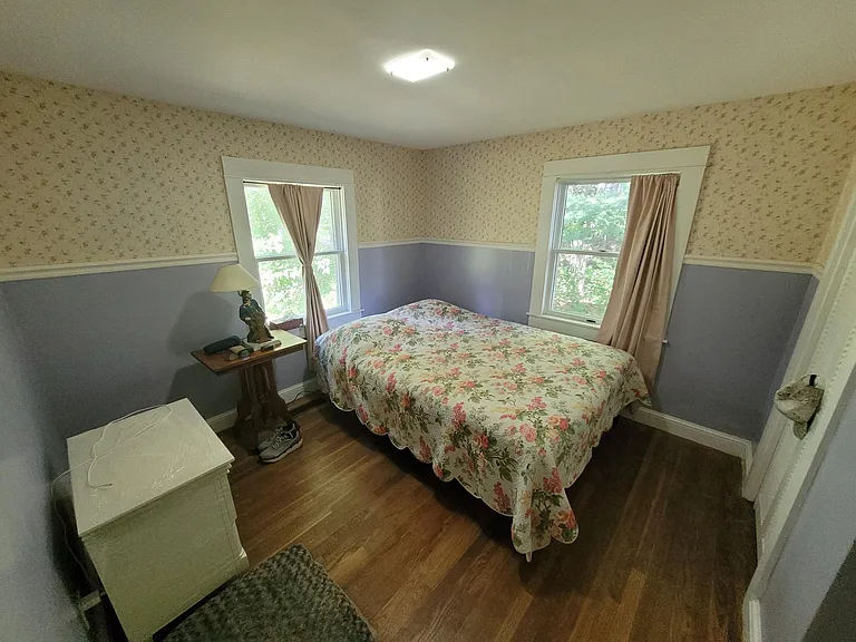 196 Forest Ave — Photo 16