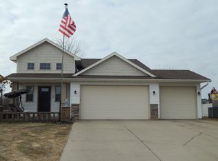 233 23rd Ave N, Sartell, MN 56377