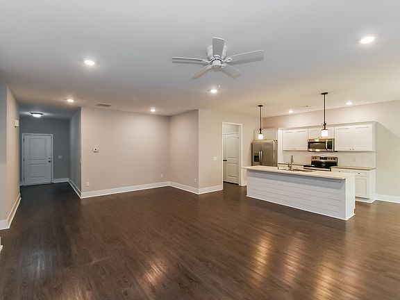 2nd image of 51 Greyfield Dr