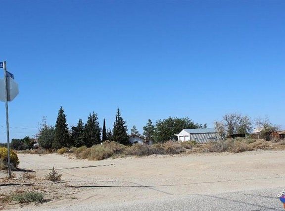 2nd image of 90 Ste Vic Dr #I14