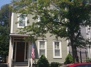 590 E 8th St, South Boston, MA 02127