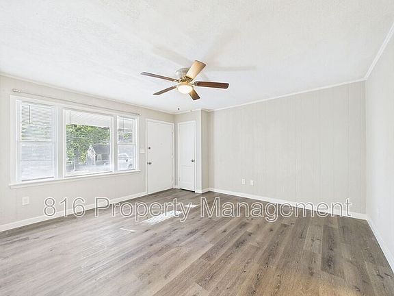 4th image of 6709 Sterling Ave