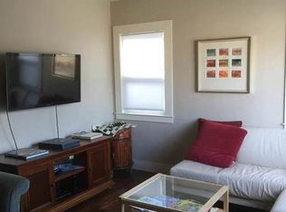 3700 Green Acre Rd, Oakland, CA 94619