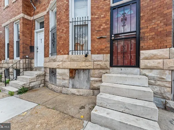 809 Appleton St, Baltimore, MD 21217