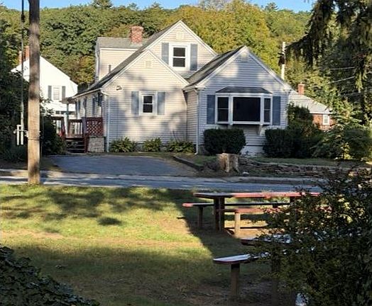 2nd image of 2 Whitman St