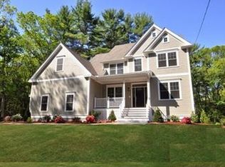 224 Carlisle Rd, Bedford, MA 01730