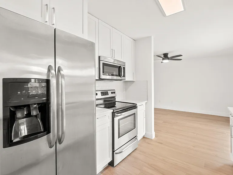 1313 Pinetta Cir — Photo 10