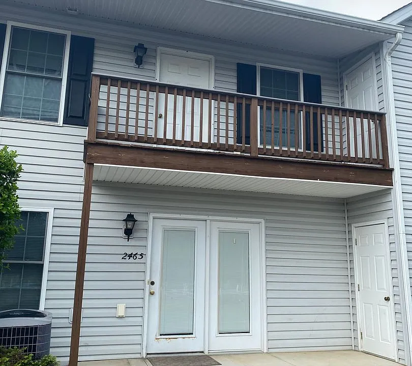 2465 Millwood Loop