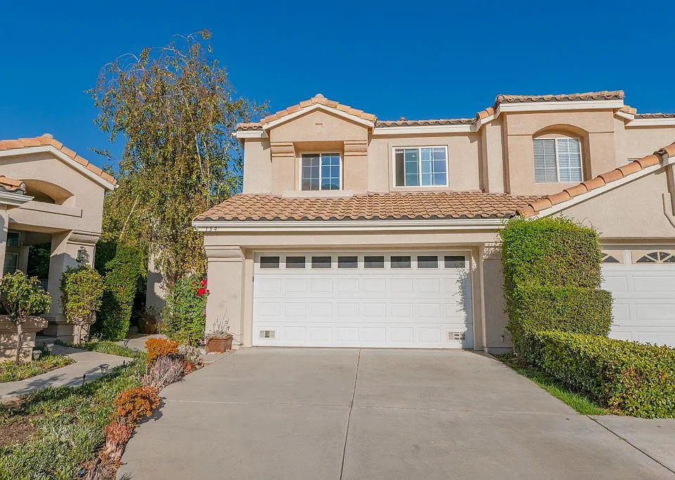 154 Symphony Ln